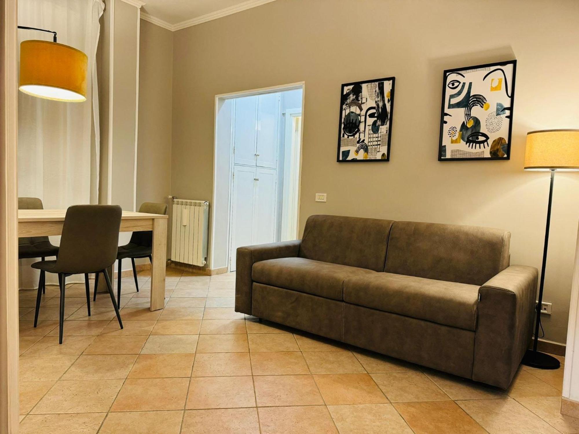 Eroma - San Giovanni Basilica Apartment — Photos 2